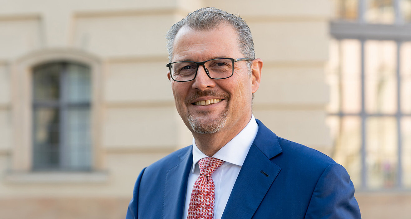 Dr. Rainer Dulger
