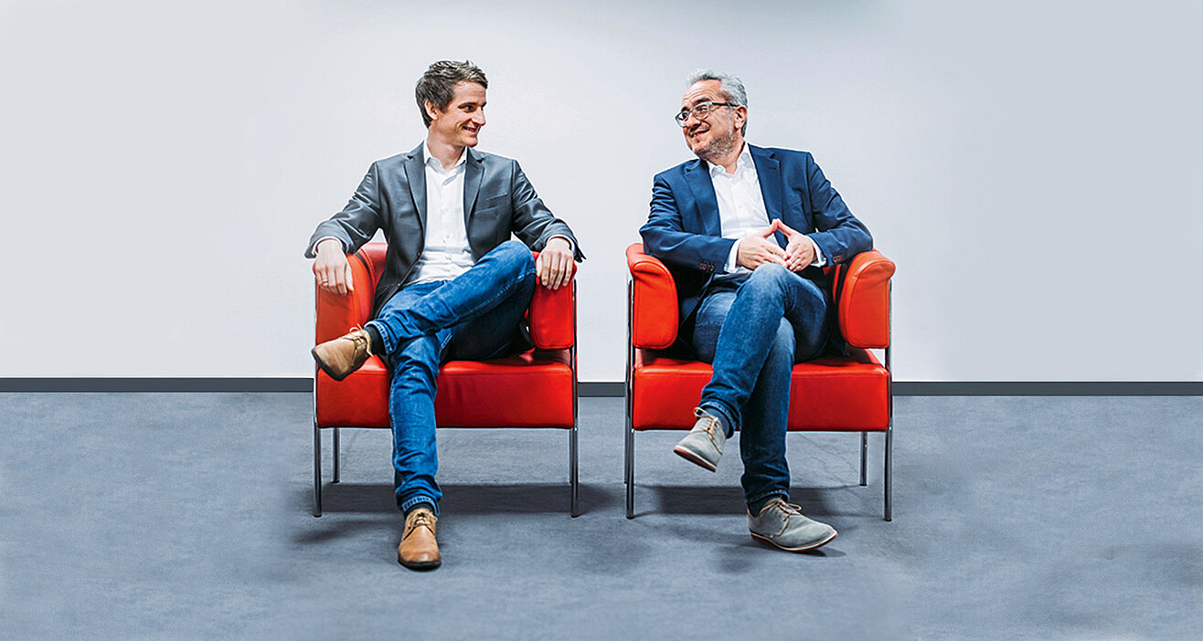 Marius Gerwinn (links) vom Start-up fileee und Andreas Klug (rechts) vom Mittelständler  ITyX haben eine gemeinsame Vision.